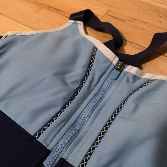 Fabletics Powerhold Set - Picture 3 of 11